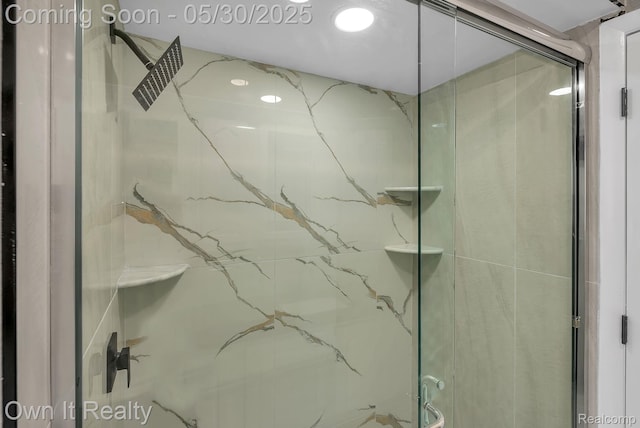 10419 Michael St, Dearborn, MI 48180 - bathroom with a marble finish shower