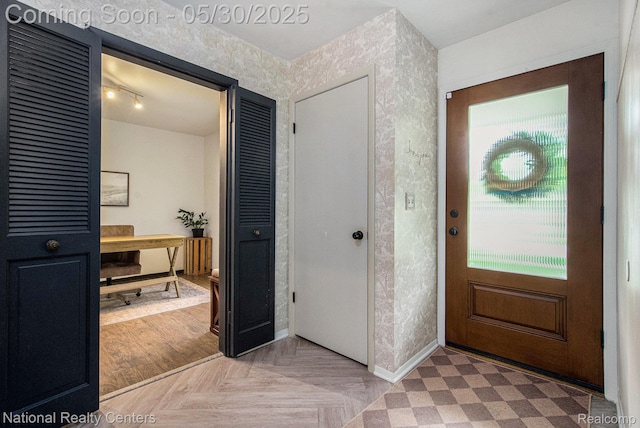 44947 Partridge Dr, Plymouth, MI 48170 - foyer entrance with baseboards and wallpapered walls