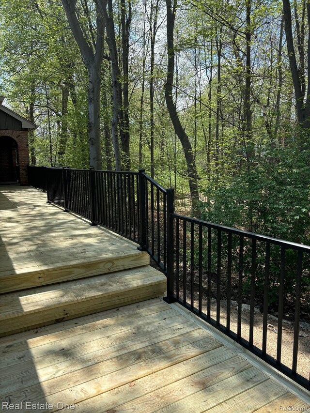 4017 Hidden Woods, Bloomfield Hills, MI 48301 - view of wooden deck