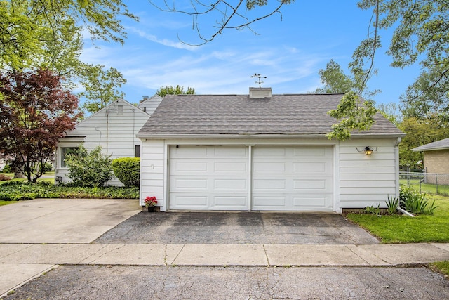 1804 Lakeway Ave, Kalamazoo, MI 49001 - view of detached garage