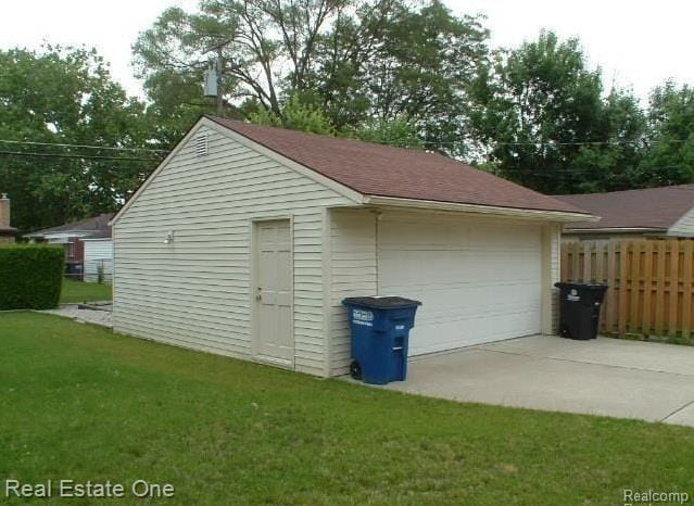 8308 Donna St, Westland, MI 48185 - photo 12