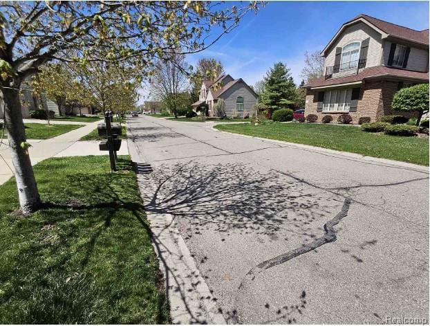 5717 Villa France Ave, Ann Arbor, MI 48103 - photo 3