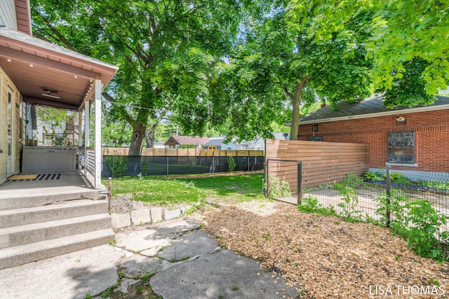 1000 Garfield Ave NW, Grand Rapids, MI 49504 - view of yard