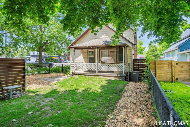 1000 Garfield Ave NW, Grand Rapids, MI 49504 - back of property with cooling unit