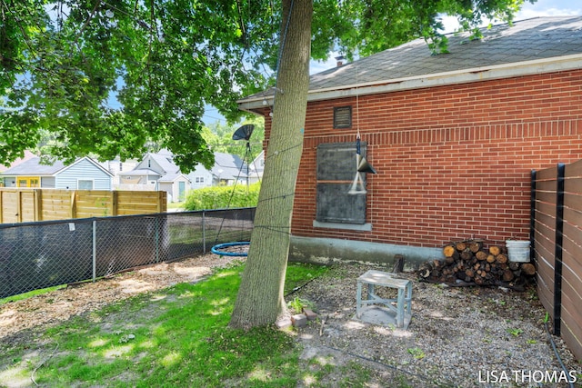 1000 Garfield Ave NW, Grand Rapids, MI 49504 - view of yard