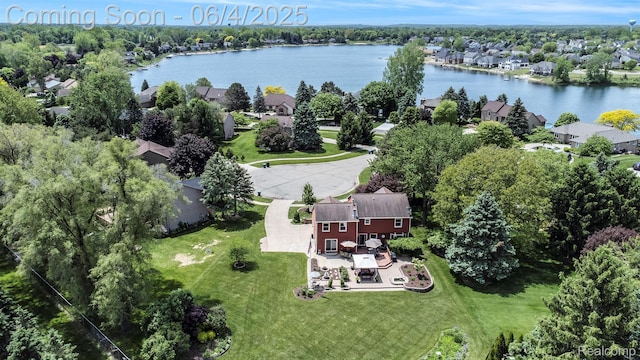 155 Woodridge Ct, Oxford, MI 48371 - aerial view of residential area with a large body of water