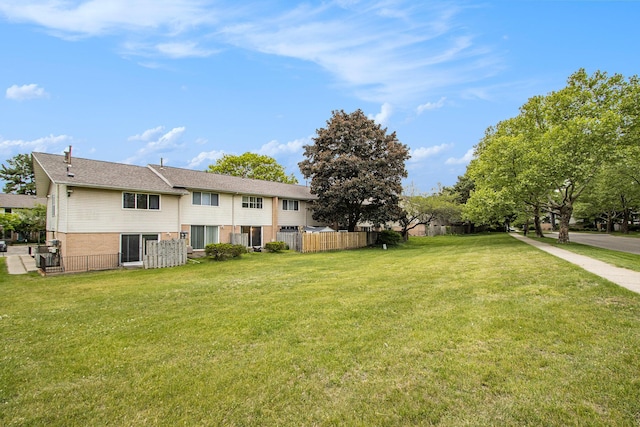 3407 Kenbrooke Ct, Kalamazoo, MI 49006 - view of yard