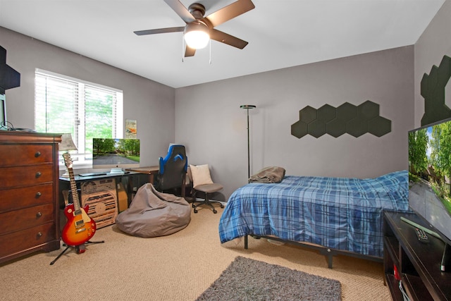 1330 Kings Carriage Rd, Grand Blanc, MI 48439 - carpeted bedroom featuring a ceiling fan