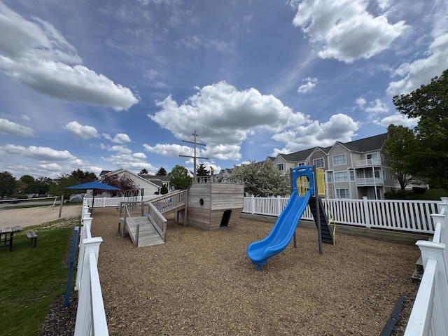 70 Spinnaker Dr, Manistee, MI 49660 - view of communal playground