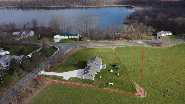 10141 S 33rd St, Vicksburg, MI 49097 - aerial view of property and surrounding area featuring a nearby body of water and property boundaries highlighted