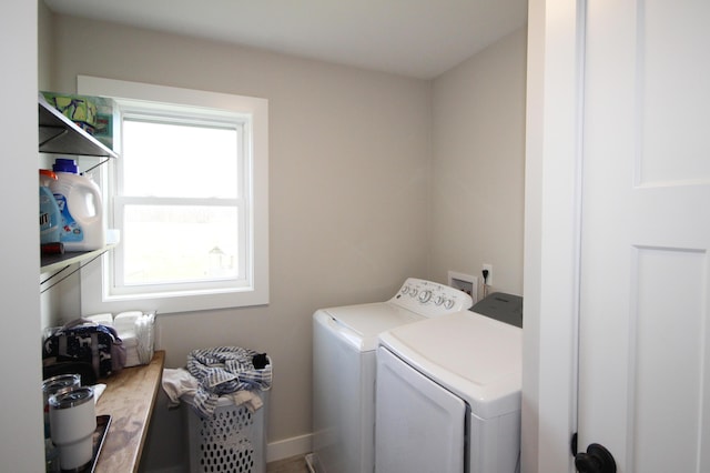 10141 S 33rd St, Vicksburg, MI 49097 - washroom featuring separate washer and dryer