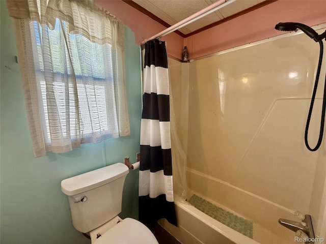 25654 Madison St, Novi, MI 48375 - full bath featuring shower / tub combo with curtain and ornamental molding