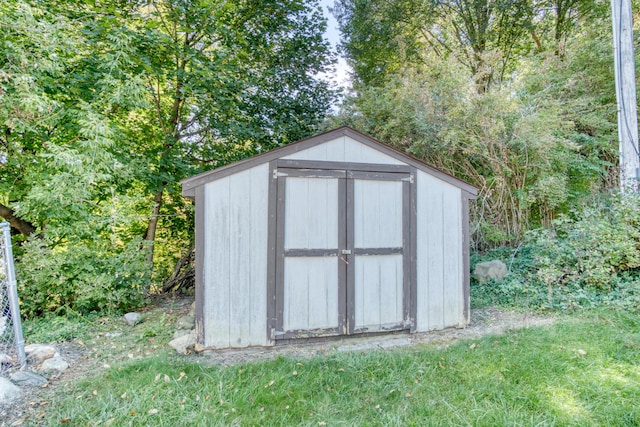 610 Birch St, Big Rapids, MI 49307 - view of shed