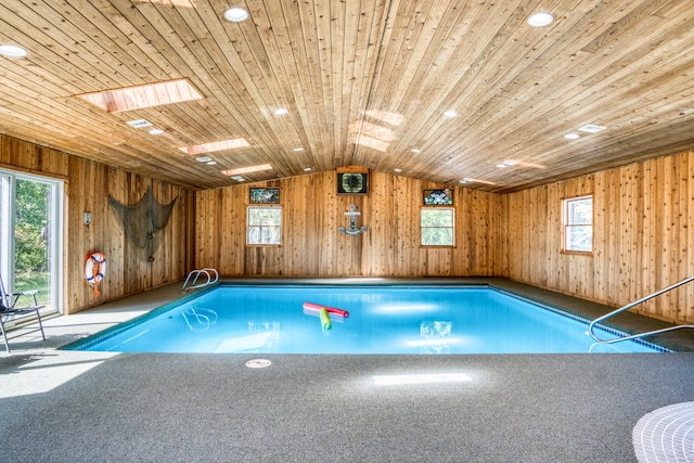 610 Birch St, Big Rapids, MI 49307 - view of indoor pool