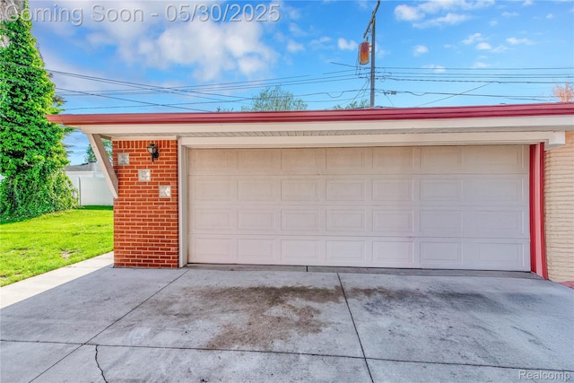 32601 Grinsell Dr, Warren, MI 48092 - view of detached garage