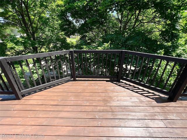 3461 Sheridan St, Detroit, MI 48214 - view of wooden deck