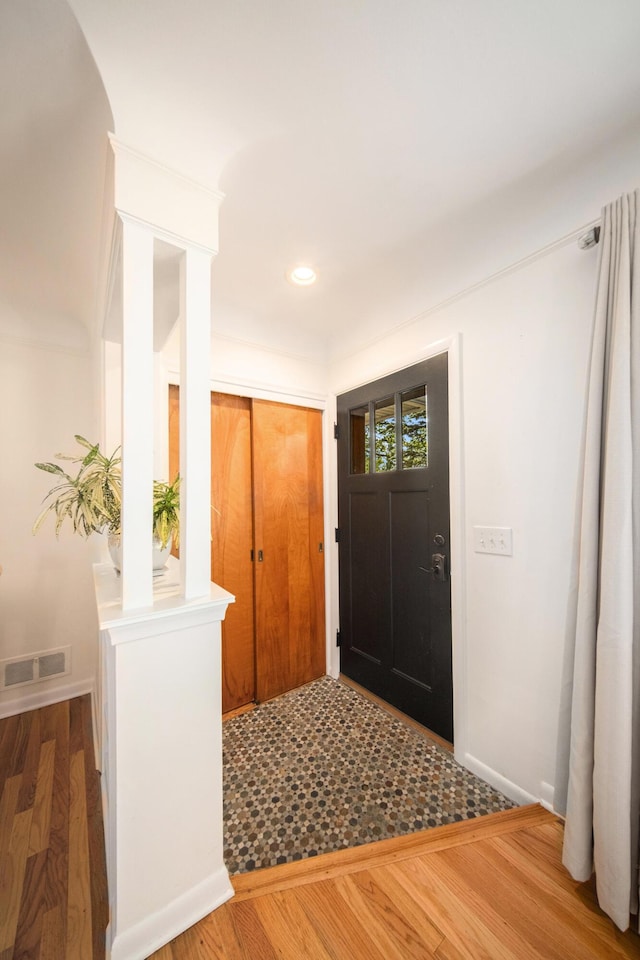 1537 Marian Ave, Ann Arbor, MI 48103 - foyer entrance with wood finished floors, baseboards, and recessed lighting