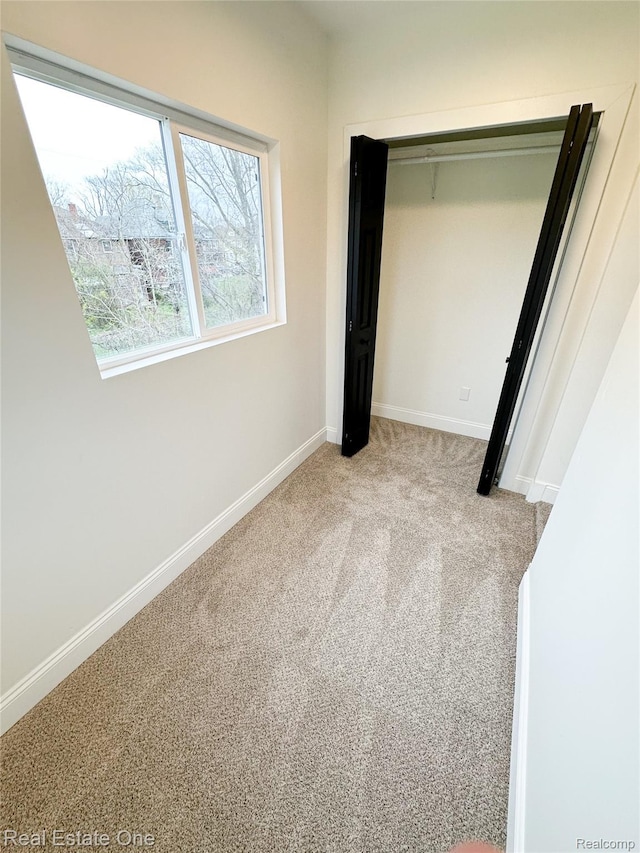 3504 Townsend St, Detroit, MI 48214 - unfurnished bedroom with carpet flooring and baseboards
