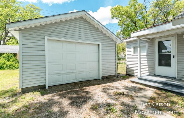2833 Hoyt St, Muskegon Heights, MI 49444 - photo 6