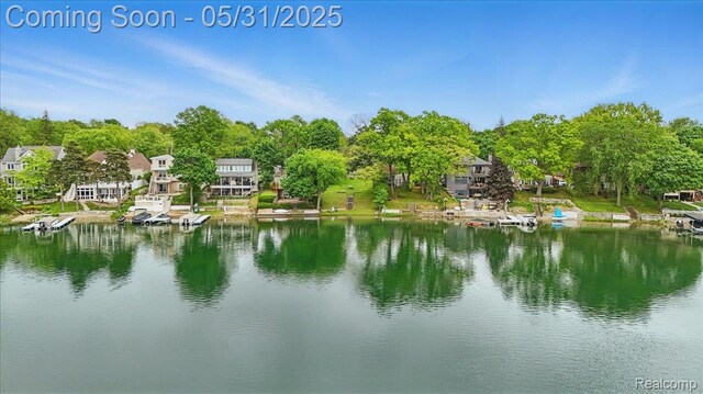 3004 Lansdowne Rd, Waterford, MI 48329 - water view