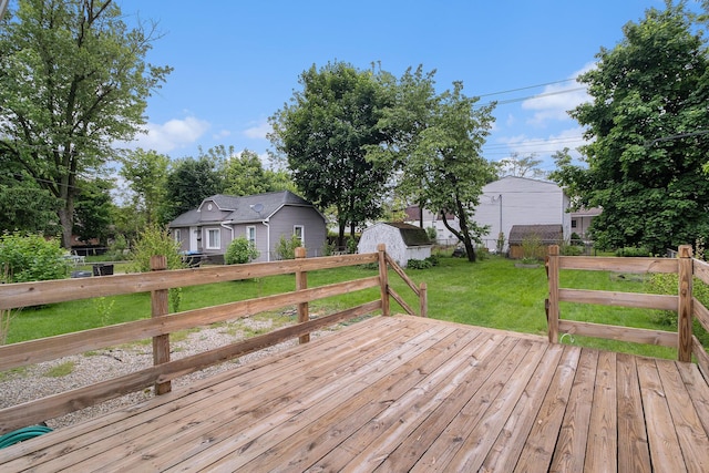 739 Mildred St, Ypsilanti, MI 48198 - view of wooden terrace