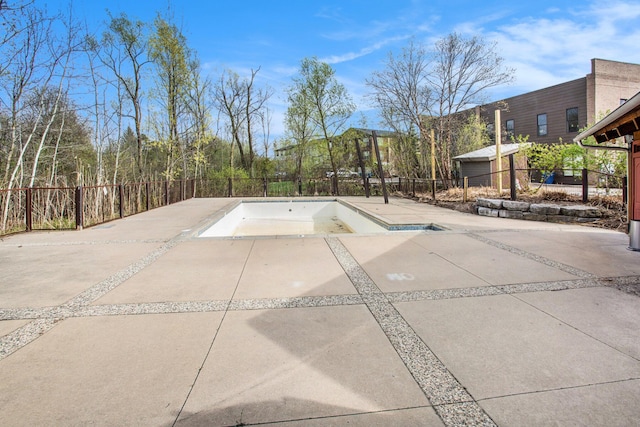 2159 New Town Dr NE, Grand Rapids, MI 49525 - view of swimming pool featuring a patio