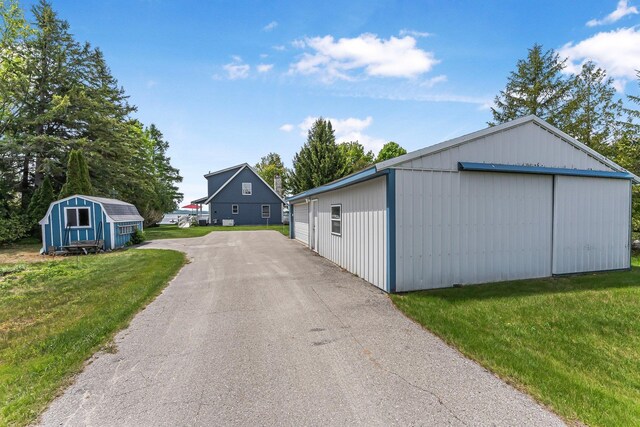 7550 E Sierra Dr, Traverse City, MI 49684
