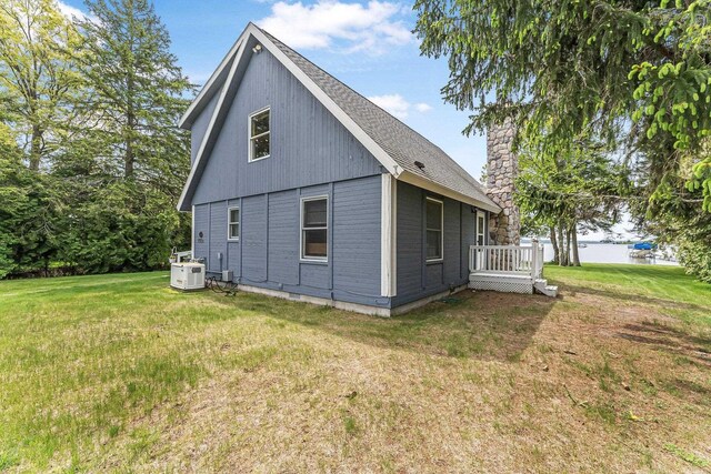 7550 E Sierra Dr, Traverse City, MI 49684