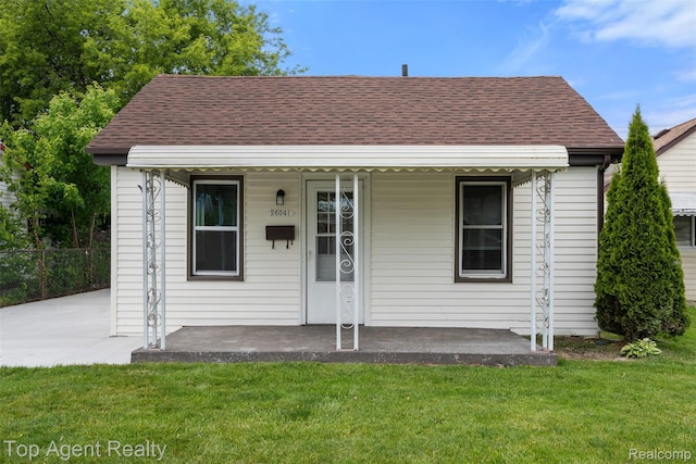 26041 Belanger St, Rochester, MI 48066 - bungalow with a shingled roof and covered porch