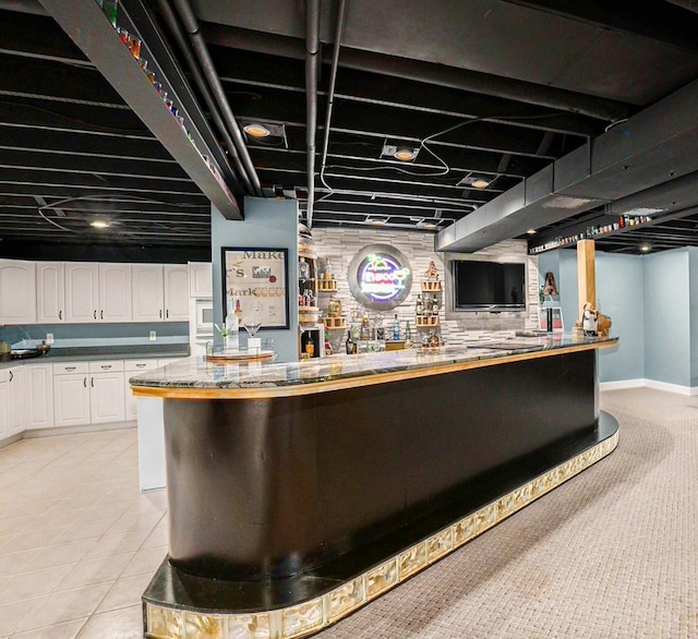2032 Dean Dr, Washington, MI 48094 - view of community bar area