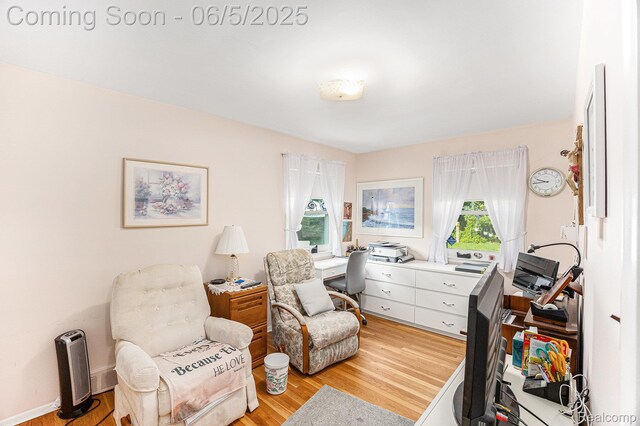15025 Kipke, Redford, MI 48239 - bedroom with light wood-style floors and a desk