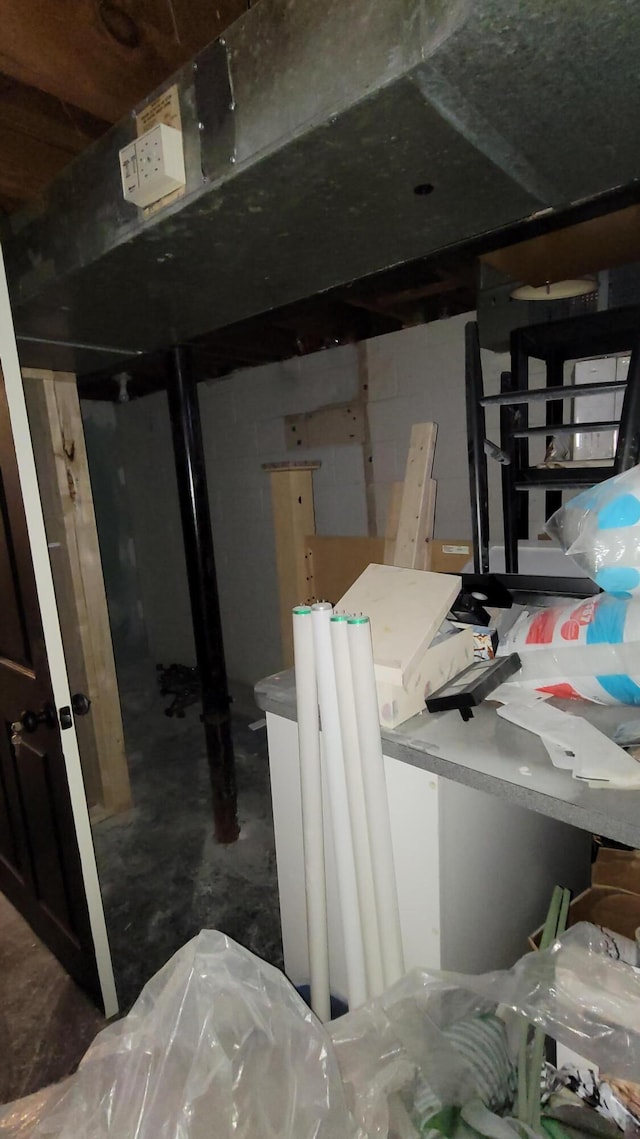 21406 Broadstone St, Harper Woods, MI 48225 - view of unfinished below grade area