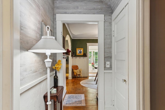 700 S Washington, Mount Pleasant, MI 48858 - corridor with wood finished floors and crown molding