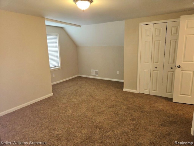 174 Hickory Dr, Troy, MI 48083 - bonus room featuring carpet flooring and vaulted ceiling