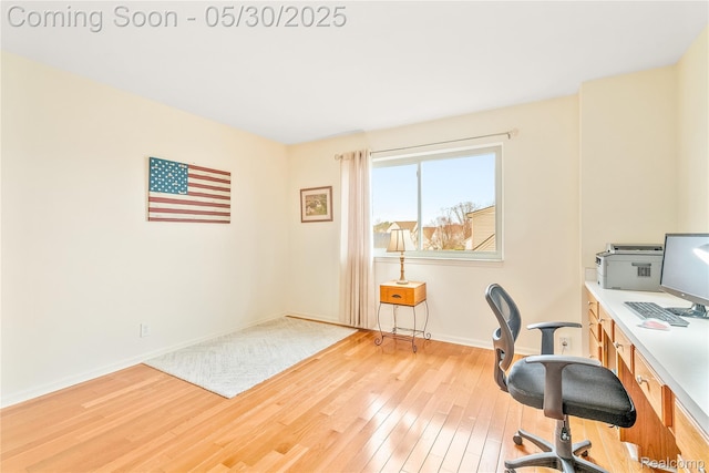 454 Breakwater, Belleville, MI 48111 - office space with light wood-type flooring and baseboards