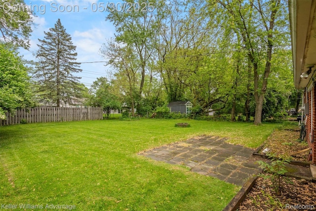 22810 Lilac St, Farmington, MI 48336 - view of yard