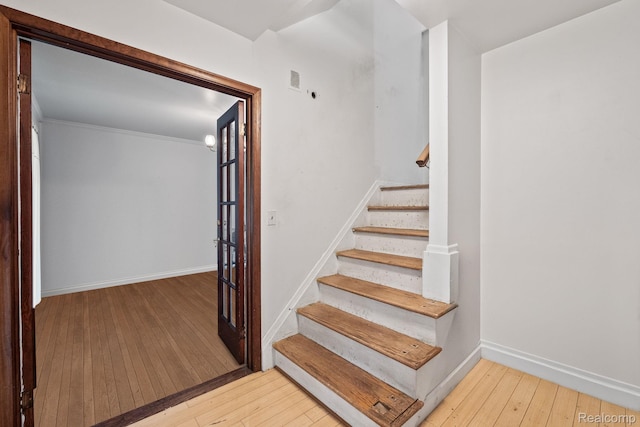 4603 Hedgewood, Bloomfield Hills, MI 48301 - staircase featuring hardwood / wood-style flooring and baseboards