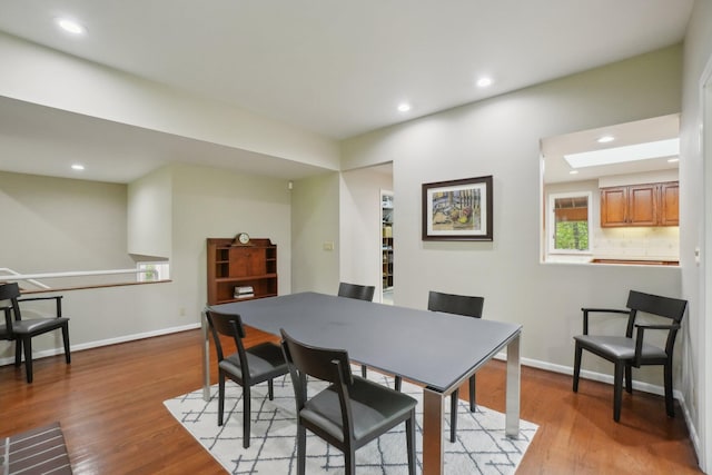 3805 Penberton Ct, Ann Arbor, MI 48105 - dining room featuring light wood finished floors, recessed lighting, and baseboards