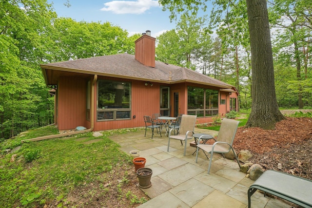 3805 Penberton Ct, Ann Arbor, MI 48105 - view of patio
