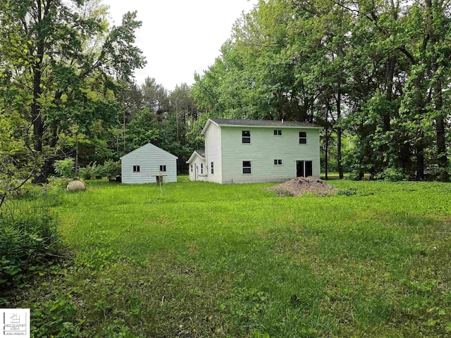 3416 Willard Rd, Birch Run, MI 48415 - view of grassy yard