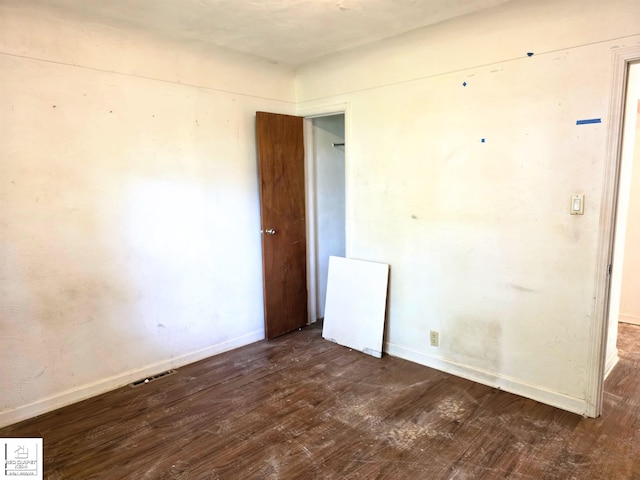 3416 Willard Rd, Birch Run, MI 48415 - empty room featuring wood finished floors and baseboards