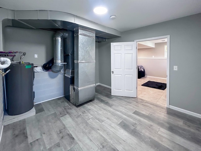 5098 N Center Rd, Flint, MI 48506 - utilities with water heater and heating unit