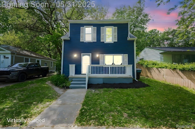 16565 Winston St, Detroit, MI 48219 - traditional home with a front yard
