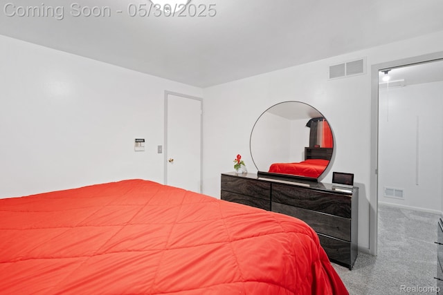 9495 Continental Dr, Taylor, MI 48180 - carpeted bedroom featuring baseboards