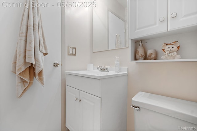 9495 Continental Dr, Taylor, MI 48180 - bathroom with toilet and vanity