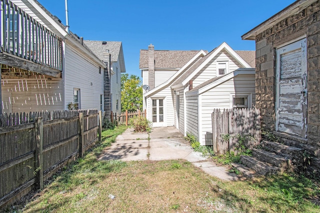 224 Spencer St NE, Grand Rapids, MI 49505 - view of yard featuring a patio