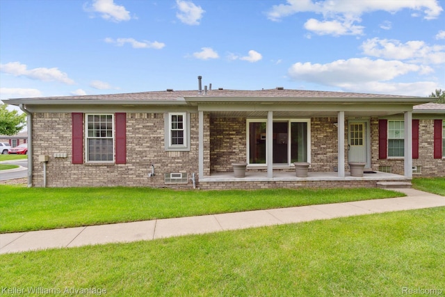 48727 Aberdeen Ct, Shelby Twp, MI 48315 - ranch-style home featuring a front lawn and brick siding