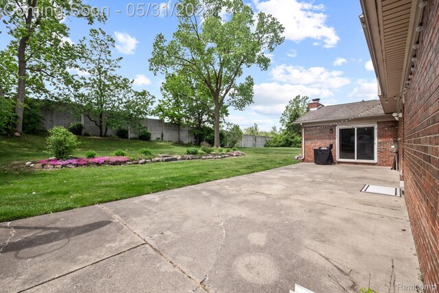 1916 Squirrel Valley Dr, Bloomfield Hills, MI 48304 - view of patio
