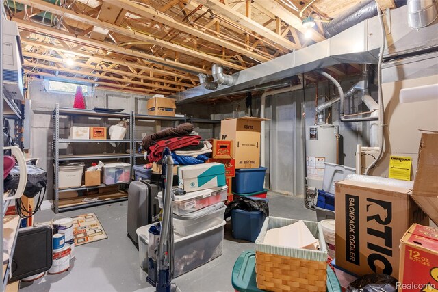 6241 Sapphire Ct, Grand Blanc, MI 48439 - basement with water heater