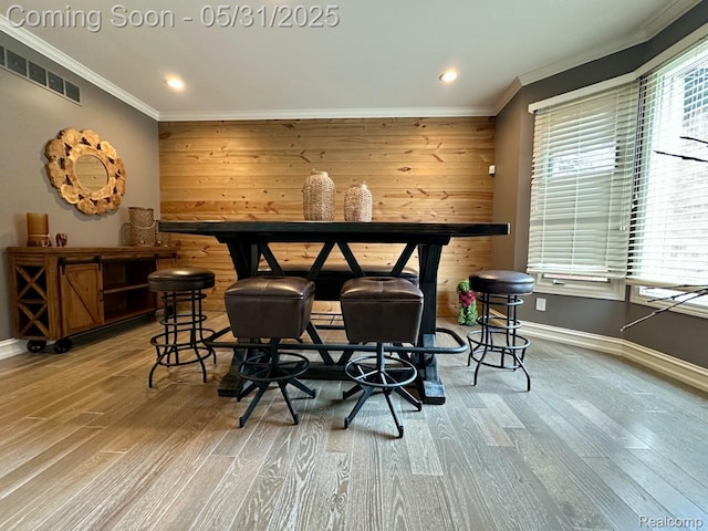52006 Finch Ct, Shelby Twp, MI 48315 - dining room with crown molding, baseboards, wood finished floors, and recessed lighting
